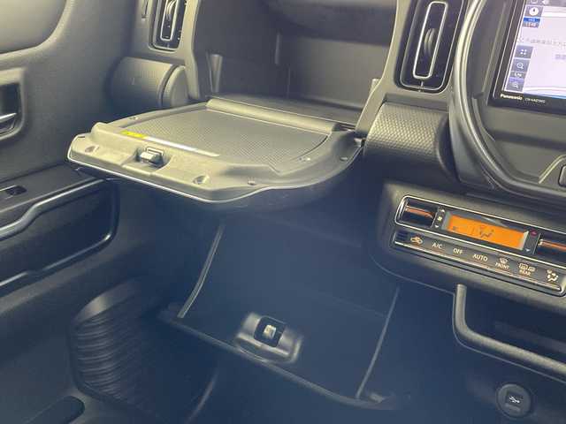 スズキ ハスラー Jスタイル 岐阜県 2022(令4)年 1.5万km ブルーイッシュブラックパール デュアルカメラブレーキサポート/Panasonic7インチナビ/（CD/DVD/Bluetooth/フルセグ/SD）/全方位カメラ/前席シートヒーター/前方ドライブレコーダー/ETC/ステアリングスイッチ/オートLEDライト/電動格納ミラー/スマートキー/純正フロアマット