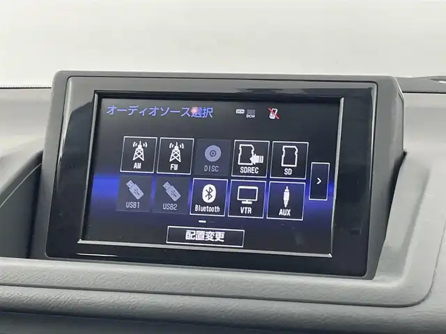 レクサス ＣＴ 200h バージョンC 埼玉県 2015(平27)年 5.5万km ソニッククォーツ 純正SDナビ/フルセグTV/【CD/DVD/SD/Bluetooth/USB/AUX】/バックカメラ/ビルトインETC/ドライブレコーダー/パドルシフト/オートライト/D/N席パワーシート/D/N席シートヒーター/205/55R16インチ純正AW/プッシュスタート/スマートキー/スペアキー/純正フロアマット