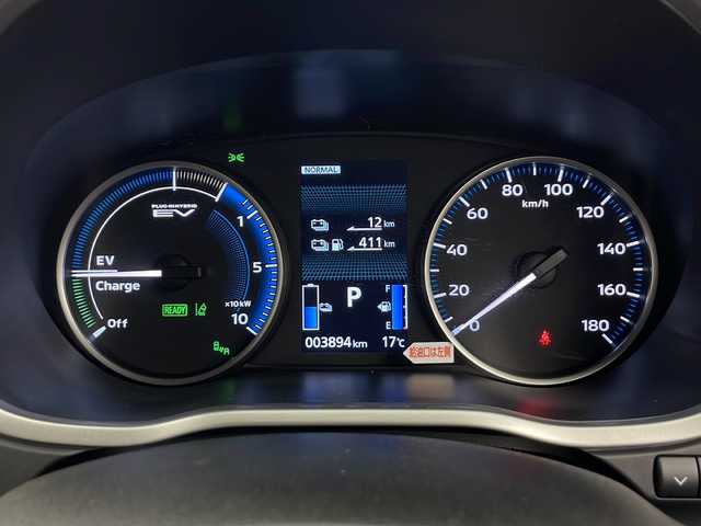三菱 エクリプス クロス ＰＨＥＶ P 秋田県 2024(令6)年 0.4万km アメジストブラック 4WD/三菱e-Assist/純正メモリナビ/　（AM/FM/BT/TV）/全方位カメラ/パドルシフト/レーダークルーズコントロール/ヘッドアップディスプレイ（HUD）/純正前後ドライブレコーダー/前後コーナーセンサー/電動リアゲート/運転席パワーシート/全席シートヒーター/ステアリングヒーター/プッシュスタート/ETC/LEDヘッドライト/オートライト/スマートキー/スペアキー