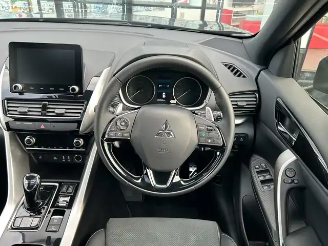 三菱 エクリプス クロス ＰＨＥＶ P 千葉県 2024(令6)年 0.4万km アメジストブラック サンルーフ/4WD/三菱e-Assist/純正メモリナビ/全方位カメラ/パドルシフト/レーダークルーズコントロール/ヘッドアップディスプレイ（HUD）/純正前後ドライブレコーダー/前後コーナーセンサー/電動リアゲート/運転席パワーシート/シートヒーター/ステアリングヒーター/プッシュスタート/ETC/LEDヘッドライト/オートライト/スマートキー/スペアキー