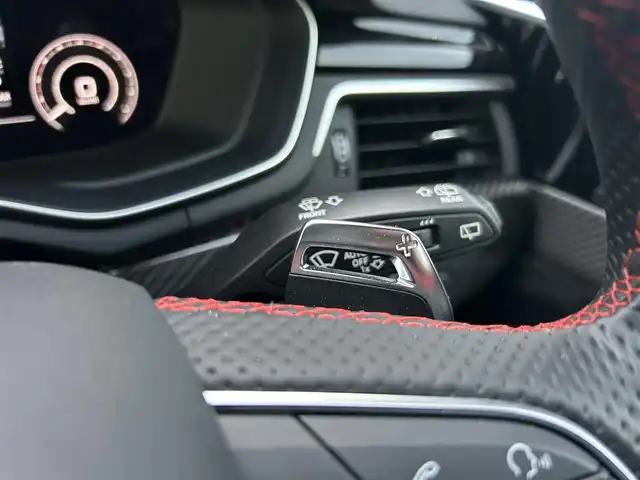 アウディ ＲＳ４ アバント 茨城県 2021(令3)年 2.6万km ミトスブラックメタリック ワンオーナー/BANG＆OLUFSEN/黒革シート/純正MMIナビ/フルセグTV/360°カメラ/ETC/前後ドラレコ/ACC/LKA/BSM/可変バルブ/Pシート/シートH/Pバックドア/置くだけ充電/アンビエントライト/バーチャルコクピット/レッドキャリパー