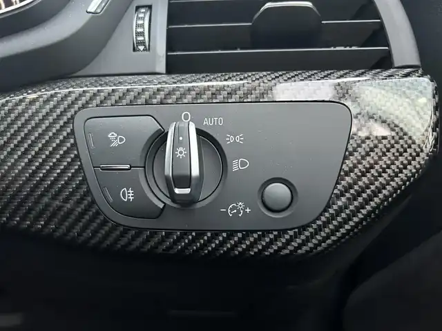 アウディ ＲＳ４ アバント 茨城県 2021(令3)年 2.6万km ミトスブラックメタリック ワンオーナー/BANG＆OLUFSEN/黒革シート/純正MMIナビ/フルセグTV/360°カメラ/ETC/前後ドラレコ/ACC/LKA/BSM/可変バルブ/Pシート/シートH/Pバックドア/置くだけ充電/アンビエントライト/バーチャルコクピット/レッドキャリパー