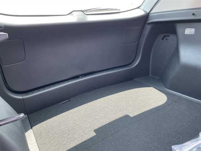 ホンダ ＷＲ－Ｖ X 佐賀県 2025(令7)年 0.1千km プラチナホワイトパール 登録時走行距離42km/純正8インチディスプレイオーディオ/・AM/FM/USB/Bluetooth/・Apple Car Play/Android Auto/バックカメラ/ISOFIX対応/パドルシフト/ステアリングリモコン/純正LEDヘッドライト/・オートマチックハイビーム/新車保証書/記録簿/取扱説明書/スペアキー１本/ホンダセンシング/・アダプティブクルーズコントロール/・衝突被害軽減ブレーキ/・路外逸脱抑制機能/・踏み間違い衝突軽減システム/・パーキングセンサー