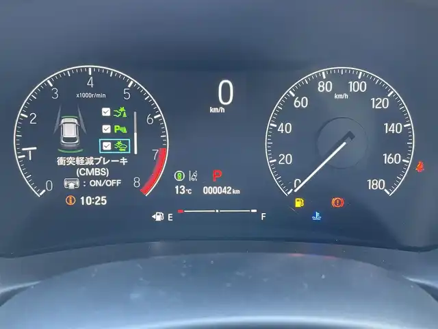 ホンダ ＷＲ－Ｖ X 佐賀県 2025(令7)年 0.1千km プラチナホワイトパール 登録時走行距離42km/純正8インチディスプレイオーディオ/・AM/FM/USB/Bluetooth/・Apple Car Play/Android Auto/バックカメラ/ISOFIX対応/パドルシフト/ステアリングリモコン/純正LEDヘッドライト/・オートマチックハイビーム/新車保証書/記録簿/取扱説明書/スペアキー１本/ホンダセンシング/・アダプティブクルーズコントロール/・衝突被害軽減ブレーキ/・路外逸脱抑制機能/・踏み間違い衝突軽減システム/・パーキングセンサー