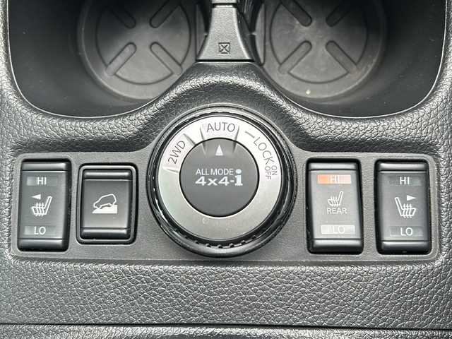 日産 エクストレイル 20Xi 山形県 2019(平31)年 4.5万km ブリリアントホワイトパール ４WD/ALPINEナビ/(CD/DVD/USB/AM/FM)/地デジフルセグ/ドライブレコーダー/プロパイロット/パワーバックドア/ステアリングスイッチ/電子パーキングシステム/オートブレーキホールド/デジタルインナーミラー/アイドリングストップ/ETC/革巻きステアリング/ウィンカーミラー/純正フロアマット/ドアバイザー