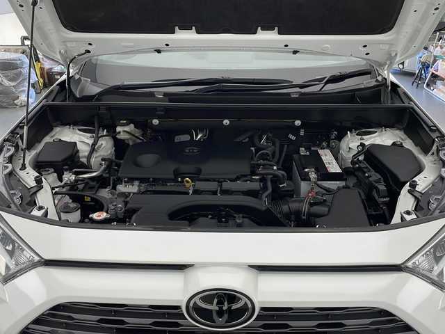 トヨタ ＲＡＶ４ G 長野県 2021(令3)年 1.8万km ホワイトパールクリスタルシャイン ４WD/純正SDナビ（型番：NSZT-Y68T）/（フルセグTV＆CD＆BL＆SD＆FM/AM）/バックカメラ/トヨタセーフティーセンス/LTA/PCS/BSM/RCTA/PKSB/RSA/レーダークルーズコントロール/クリアランスソナー/オートマチックハイビーム /D席パワーシート /前席シートヒーター/D席メモリーシート/デジタルインナーミラー /ステアリングヒーター/パワーバックドア/ETC/ドライブレコーダー（前後）/LEDヘッドライト/オートライト/純正ドアバイザー/18インチアルミホイール/純正マット/スマートキー/スペアキー/プッシュスタート