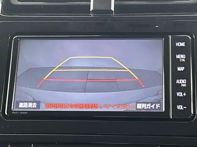 トヨタ プリウス S ツーリングセレクション 愛知県 2020(令2)年 6.1万km スーパーホワイトⅡ 禁煙車/純正7インチナビ/（CD/DVD/Bluetooth/フルセグTV/SD）/バックカメラ/トヨタセーフティセンス/・プリクラッシュセーフティ/・レーンディパーチャーアラート/・レーダークルーズコントロール/・オートマチックハイビーム/・先行車発進お知らせ機能/・ふらつき警報機能/ETC/ドライブレコーダー/シートヒーター/合皮シート/純正17インチアルミホイール/スマートキー/プッシュスタート/純正フロアマット/横滑り防止装置