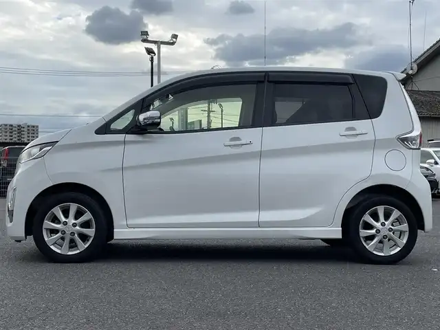 三菱 ｅＫカスタム G 広島県 2014(平26)年 3.9万km シルキーホワイト メモリナビ/フルセグテレビ/【Bluetooth/USB/CD/DVD/iPod】/全周囲カメラ/ドライブレコーダー（前のみ）/ETC/アイドリングストップ/ウィンカーミラー/ドアバイザー/プッシュスタート/HIDヘッドライト/電動格納ミラー