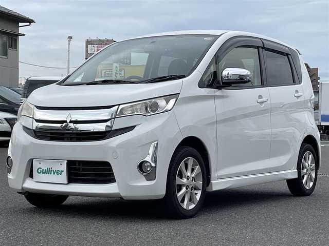 三菱 ｅＫカスタム G 広島県 2014(平26)年 3.9万km シルキーホワイト メモリナビ/フルセグテレビ/【Bluetooth/USB/CD/DVD/iPod】/全周囲カメラ/ドライブレコーダー/ETC/シートヒーター/アイドリングストップ/ウィンカーミラー/ドアバイザー/プッシュスタート/HIDヘッドライト/電動格納ミラー