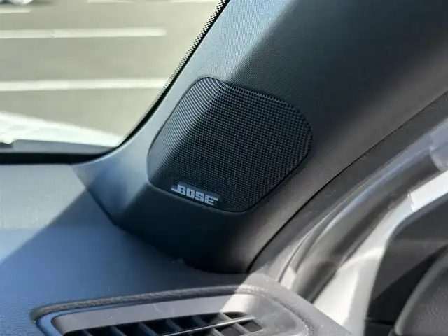 ホンダ シビック EX 大分県 2021(令3)年 5.5万km プラチナホワイトパール ・ナビ(BT/USB/apple)/・純正リアスポイラー/・無限マフラー/・BOSE/・バックカメラ/・フルセグテレビ/・ホンダセンシング/・ブラインドスポットモニター/・コーナーセンサー/・レーダークルーズコントロール/・パワーシート/・シートヒーター/・ETC 2.0/・ブレーキホールド/・置くだけ充電/・ドライブレコーダー/・スマートキー/・プッシュスタート