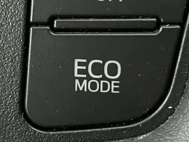 トヨタ アルファード S Cパッケージ 道央・札幌 2016(平28)年 7.1万km ラグジュアリーホワイトパールクリスタルシャインガラスフレーク ・４WD/・寒冷地仕様/・モデリスタエアロ/・モデリスタグリル/・純正SDナビ/　CD／DVD／Bluetooth／フルセグ/・純正フリップダウンモニター/・純正ビルトインETC/・社外前後ドライブレコーダー/・純正エンジンスターター/・両側パワースライドドア/・電動リアゲート/・クルーズコントロール/・アイドリングストップ/・横滑り防止装置/・ステアリングヒーター/・前後コーナーセンサー/・オートブレーキホールド/・パワーシート/・運転席シートメモリー/・自動防眩ミラー/・LEDヘッドライト/・フォグライト/・スマートキー/・プッシュスタート