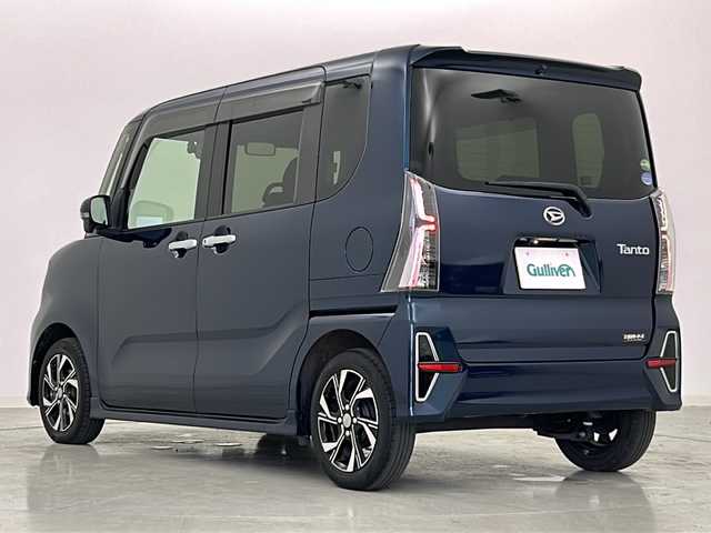ダイハツ タント カスタム X セレクション 徳島県 2020(令2)年 3.5万km レーザーブルークリスタルシャイン 禁煙車/ワンオーナー/スマートアシストIII/・衝突警報機能/・衝突回避支援ブレーキ機能/・車線逸脱警報機能/・誤発進抑制機能(前後)/・先行車発進お知らせ機能/・オートハイビーム/・コーナーセンサー(前後)/パノラマモニター/両側パワースライドドア/純正7インチSDナビ/(AM.FM.CD.DVD.BT)/バックカメラ/サイドカメラ/フルセグTV/ハーフレザーシート/前席シートヒーター/運転席ロングスライド機能/純正ドライブレコーダー(F)/純正１４インチAW/純正フロアマット/LEDヘッドライト/LEDフォグランプ/スマートキー×2/ロールアップサンシェード