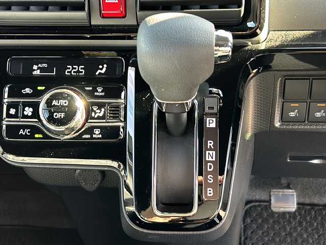 ダイハツ タント カスタム X セレクション 徳島県 2020(令2)年 3.5万km レーザーブルークリスタルシャイン 禁煙車/ワンオーナー/スマートアシストIII/・衝突警報機能/・衝突回避支援ブレーキ機能/・車線逸脱警報機能/・誤発進抑制機能(前後)/・先行車発進お知らせ機能/・オートハイビーム/・コーナーセンサー(前後)/パノラマモニター/両側パワースライドドア/純正7インチSDナビ/(AM.FM.CD.DVD.BT)/バックカメラ/サイドカメラ/フルセグTV/ハーフレザーシート/前席シートヒーター/運転席ロングスライド機能/純正ドライブレコーダー(F)/純正１４インチAW/純正フロアマット/LEDヘッドライト/LEDフォグランプ/スマートキー×2/ロールアップサンシェード