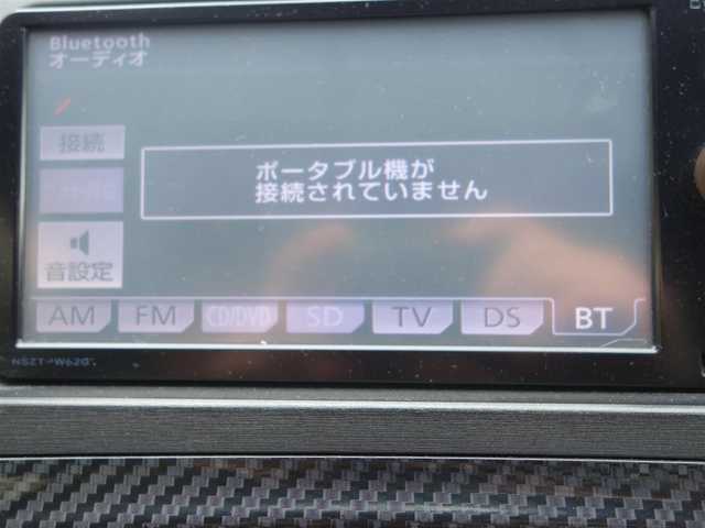 トヨタ プリウス S ツーリングセレ G’s 静岡県 2014(平26)年 15.6万km ブラック 禁煙車/オプション18インチアルミホイル/ディーラーOP純正SDナビ/　CD/DVD/BT/DS/SD/フルセグTV/バックカメラ/社外前方ドライブレコーダー (HDR-201G)/ビルトインETC/ステアリングリモコン/室内灯LED/オートライト/スマートキー/プッシュスタート/純正フロアマット/ドアバイザー/社外テールランプ/リア5面スモーク施工/取扱説明書/保証書