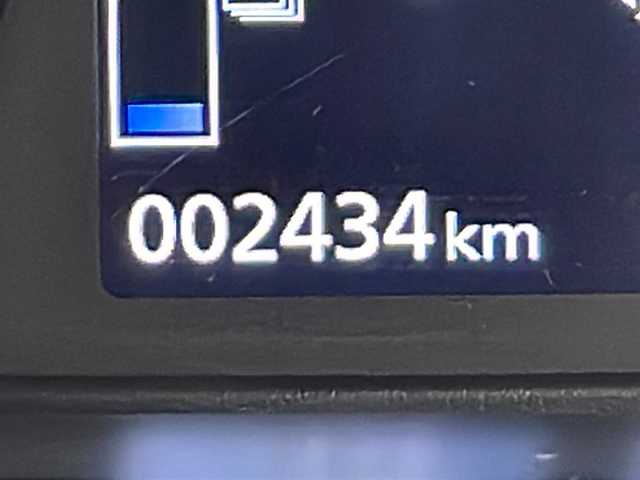 三菱 エクリプス クロス ＰＨＥＶ P 秋田県 2024(令6)年 0.3万km ホワイトダイヤモンド 4WD/サンルーフ/純正ナビ/（AM/FM/BT/TV）/全方位カメラ/前後ドライブレコーダー/前後コーナーセンサー/電動パーキングブレーキ/オートホールド/ハーフレザーシート/全席シートヒーター/ステアリングヒーター/パワーバックドア/AC1500W/パドルシフト/マイパイロット/衝突被害軽減ブレーキ/レーンキープアシスト/レーダークルーズコントロール/ETC/純正18インチアルミホイール