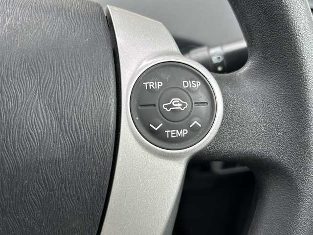 トヨタ プリウス S 静岡県 2010(平22)年 8万km シルバーM 社外ナビ/・Bluetooth/・DVD/・フルセグTV/主要装備/・バックカメラ/・ETC/・プッシュスタート/・オートライト/・横滑り防止/・社外アルミホイール/・パワーウィンドウ/・パワーステアリング