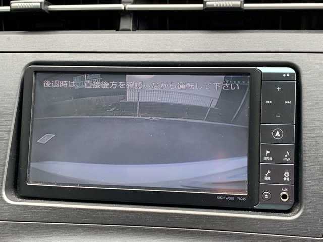 トヨタ プリウス S 福井県 2010(平22)年 7万km ホワイトパールクリスタルシャイン (株)IDOMが運営する【じしゃロン福井店】の自社ローン専用車両になりますこちらは現金またはオートローンご利用時の価格です。自社ローンご希望の方は別途その旨お申付け下さい/純正ナビ/Bluetooth/フルセグTV/CD/DVD/バックカメラ/オートライト/ETC/ヘッドライトレベライザー/ドアバイザー/ステアリングスイッチ/プッシュスタート/スマートキー/スペアキー/保証書、取扱説明書