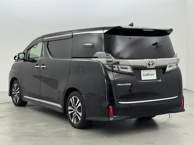 トヨタ ヴェルファイア Z Gエディション 福岡県 2018(平30)年 7.4万km バーニングブラッククリスタルシャインガラスフレーク 純正９型ナビ、フルセグTV/バックカメラ　/デジタルルームミラー　/ビルトインETC/レーダークルコン　/コーナーセンサー/衝突被害軽減ブレーキ　/レーンキープ　/ＰＫＳＢ　/オートマチックハイビーム/シートベンチレーション／ヒーター　/ステアリングヒーター　/両側電動スライドドア　/パワーバックドア