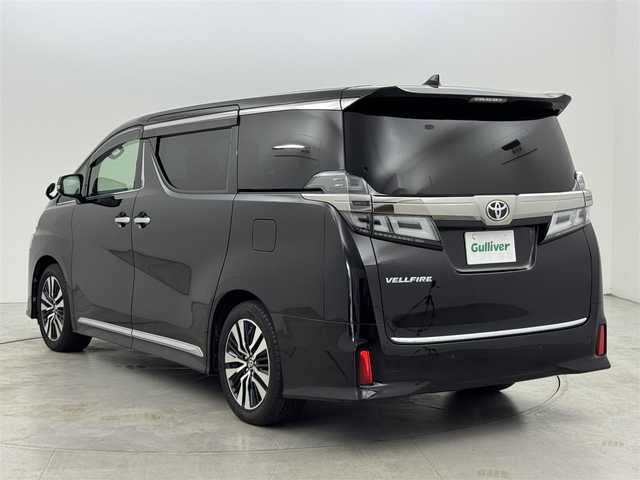 トヨタ ヴェルファイア Z Gエディション 福岡県 2018(平30)年 7.3万km バーニングブラッククリスタルシャインガラスフレーク 純正９型ナビ、フルセグTV/バックカメラ　/デジタルルームミラー　/ビルトインETC/レーダークルコン　/コーナーセンサー/衝突被害軽減ブレーキ　/レーンキープ　/ＰＫＳＢ　/オートマチックハイビーム/シートベンチレーション／ヒーター　/ステアリングヒーター　/両側電動スライドドア　/パワーバックドア