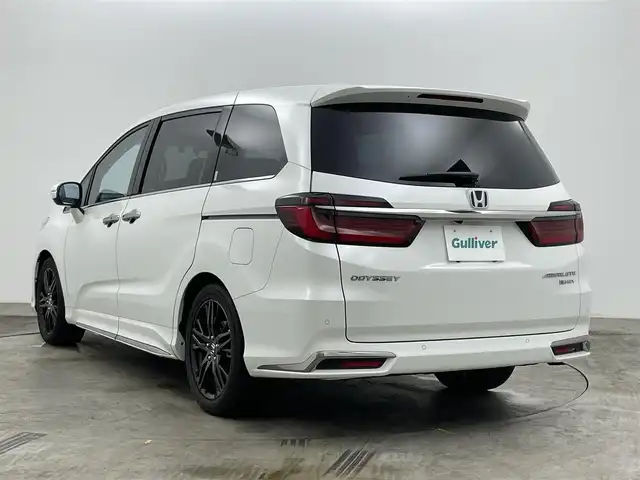 ホンダ オデッセイ ハイブリッド e:HEVアブソルート EX 岡山県 2020(令2)年 7万km プラチナホワイトパール 純正１０インチナビ/【Bluetooth/CD/USB/TV/DVD】　/純正１１．６インチフリップダウンモニター　/両側電動スライド　/アラウンドビューモニター　/レーダークルーズコントロール　/１００Ｖ電源　/ビルトインＥＴＣ２．０　/シートヒーター　/ＬＥＤヘッドライト/踏み間違い防止/オートブレーキホールド/BSM/ISOFIX/リアサーキュレーター/ステアリングスイッチ/チルトステアリング/シートリフター/ウィンカーミラー