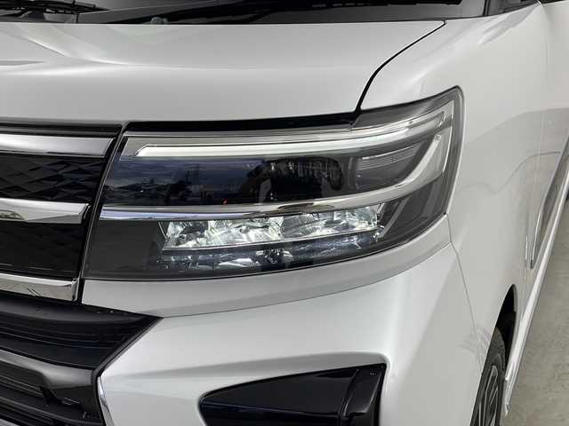 ダイハツ タント カスタム RS 愛知県 2023(令5)年 0.6万km シャイニングホワイトパール /純正10インチメモリーナビ//CD/DVD/BT/USB//フルセグTV//バックカメラ//両側パワースライドドア//ＬＥＤオートライト//前席シートヒーター//ハーフレザーシート//スマートキー//衝突軽減ブレーキ//クリアランスソナー//アイドリングストップ//純正15インチＡＷ//横滑り防止//オートリトラクタブルウィンカー//フロアマット//革巻きステア//ステアスイッチ//ロールサンシェード//オートホールド//保証書//取説//スペアスマートキー