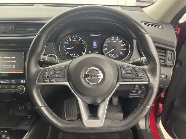 日産 エクストレイル 20X 群馬県 2017(平29)年 3.7万km ガーネットレッド 純正ナビ　全方位カメラ　デジタルインナーミラー　電動リアゲート　アダプティブクルーズコントロール　衝突被害軽減ブレーキ　シートヒーター　電動パーキングブレーキ　ＥＴＣ　前後ドラレコ　ＬＥＤライト　禁煙