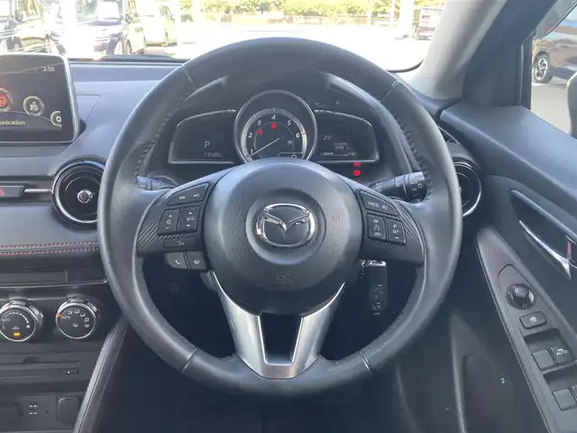 マツダ デミオ XD ツーリング 栃木県 2015(平27)年 2.4万km メテオグレーマイカ SCBS/BSM/LDA/マツダコネクトナビ/フルセグTV/DVD/Bluetooth/USB/バックカメラ/ビルトインETC/ドライブレコーダー/ヘッドアップディスプレイ/クルーズコントロール/パドルシフト/ステアリングリモコン/アイドリングストップ/横滑り防止装置/トノカバー/LEDヘッドライト/フォグランプ/サイド/カーテンエアバッグ