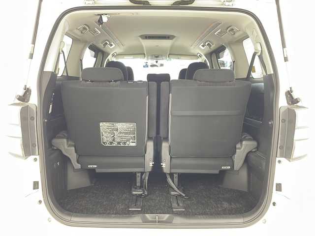 トヨタ ヴェルファイア 2．4Z 兵庫県 2012(平24)年 10.6万km ホワイトパールクリスタルシャイン ・純正ナビ/CD/DVD/MSV/BT/TV/・バックカメラ/・前方ドライブレコーダー/・左右独立エアコン/・MTモード付AT/・ビルトインETC/・革巻ステアリング/・ステアリングスイッチ/・nanoe/・クリアランスソナー/・両側パワースライドドア/・トランクイージークローザー/・オールオートパワーウィンドウ/・横滑り防止装置/・ウインカーミラー/・プッシュスタート/・後席エアコン/・HIDヘッドライト/・フォグランプ/・電動格納ミラー/・スマートキー/・スペアキー/・純正フロアマット/・純正アルミホイール/・取扱説明書/・保証書