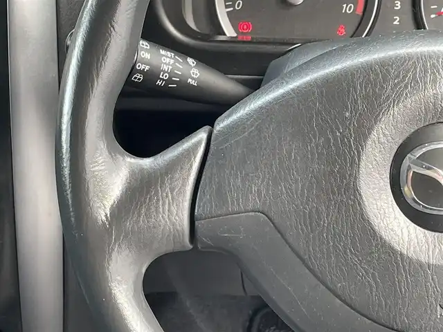 マツダ ＡＺ オフロード XC 埼玉県 2010(平22)年 8.1万km スペリアホワイト 社外ナビ/４ＷＤ/リモコンキー/ホワイトレタータイヤ