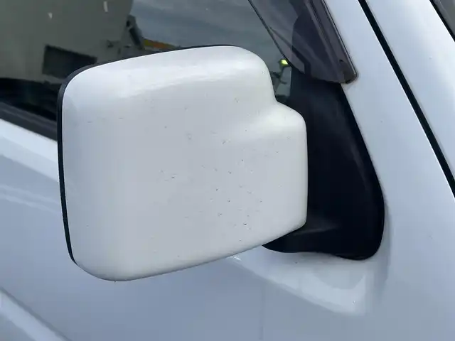 マツダ ＡＺ オフロード XC 埼玉県 2010(平22)年 8.1万km スペリアホワイト 社外ナビ/４ＷＤ/リモコンキー/ホワイトレタータイヤ