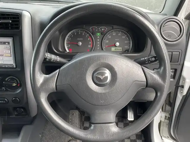 マツダ ＡＺ オフロード XC 埼玉県 2010(平22)年 8.1万km スペリアホワイト 社外ナビ/４ＷＤ/リモコンキー/ホワイトレタータイヤ