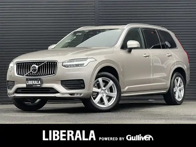 ボルボ ボルボ ＸＣ９０ プラスB5 AWD 山梨県 2022(令4)年 2.4万km シルバー Ｐサンルーフ　/Ｇｏｏｇｌｅナビ　/全周囲Ｃ　/カープレイ　/ＡＣＣ　/ＢＳＡ　/ＬＫＡ　/パイロットＡ　/黒革　/４Ｚシートヒーター　/Ｐシート　/ＬＥＤ　/ＡＨビーム　/デジタルインナーＭ　/Ｐバックドア　/保証書　/スペアＫ