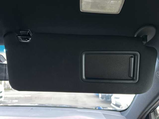 トヨタ ハリアー エレガンス 茨城県 2015(平27)年 5.7万km スパークリングブラックパールクリスタルシャイン 純正ナビ/-(SD/フルセグTV/BT/AM/FM）/禁煙車/バックカメラ/LEDヘッドライト/D席パワーシート/プッシュスタート/ハーフレザーシート/純正17アルミホイール/電動格納ミラー/アイドリングストップ/ETC/プッシュスタート