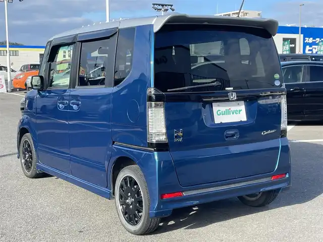 ホンダ Ｎ ＢＯＸ カスタム ターボ SSパッケージ 長崎県 2014(平26)年 8.4万km 青／シルバー 純正SDナビ/CD/DVD/BT/USB/フルセグTV/バックカメラ/両側パワースライドドア/ステアリングスイッチ/クルーズコントロール/パドルシフト/CTBA/LEDヘッドライト/オートライト