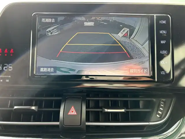 トヨタ Ｃ－ＨＲ G 福岡県 2019(令1)年 3.3万km ブラック/ホワイトパールクリスタルシャイン 2トーン ・純正ナビ/（BLUETOOTH/フルセグ/バックカメラ/・ETC/・ドライブレコーダー/・スペアキー/・クルーズコントロール/・レーンキープアシスト/・エアロパーツ/・LEDライト/・シートヒーター/・クリアランスソナー/・純正フロアマット/・アルミホイール/・プッシュスタート/・保証書/・取扱説明書