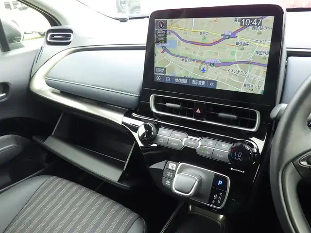 トヨタ アクア Z 千葉県 2021(令3)年 1.2万km プラチナホワイトパールマイカ Toyota Safety Sense/・プリクラッシュセーフティ/・レーンディパーチャーアラート/・オートハイビーム/・レーダークルーズコントロール/・ブラインドスポットモニター/アドバンスドパーク/ヘッドアップディスプレイ/アイドリングストップ/純正コネクティッドナビ/地デジTV/【Bluetooth接続】/パノラミックビューモニター/ドライブレコーダー（前後撮影）/運転席パワーシート/ハーフレザーシート/前席シートヒーター/ステアリングヒーター/ステアリングスイッチ/革巻きステアリング/ETC（2.0）/LEDヘッドライト/ウインカーミラー/モデリスタ15インチアルミホイル/サイド/カーテンエアバッグ/スマートキー