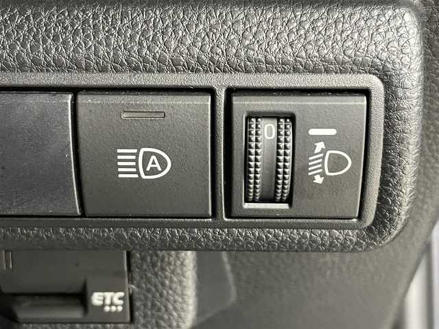 トヨタ カローラツーリング ダブルバイビー 富山県 2020(令2)年 3.4万km ブラックマイカ 純正ナビ（AM/FM/USB/BT/Miracast）/フルセグTV/バックカメラ/アダプティブクルーズコントロール/衝突被害軽減ブレーキ/レーンキープアシスト/コーナーセンサー前後/ブラインドスポットモニター/オートマチックハイビーム/LEDヘッドライト/ハーフレザーシート/純正17インチAW/スマートキー/プッシュスタート/保証書/純正フロアマット