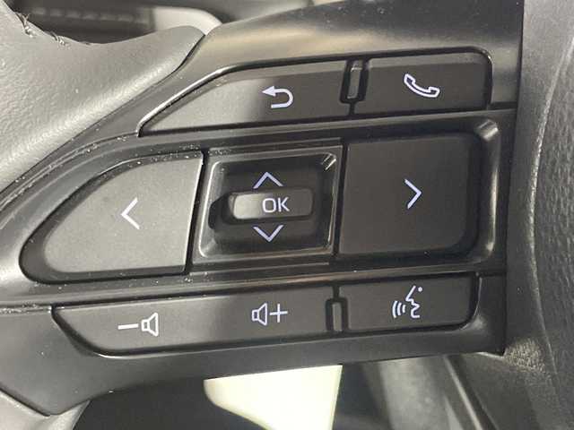 トヨタ アクア G 福岡県 2025(令7)年 0.8万km ブラックマイカ 純正ディスプレイオーディオ/衝突軽減ブレーキ/オートハイビーム/バックカメラ/プッシュスタート/ETC/純正フロアマット/AC100V/レーダークルーズコントロール