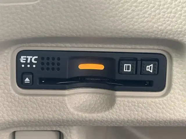 ホンダ Ｎ ＢＯＸ G L ホンダセンシング 群馬県 2019(令1)年 7.1万km クリスタルブラックパール ワンオーナー/純正8型ナビ(VXU-195NBi)/CD・DVD・SD・BT・USB/フルセグTV・AppleCarPlay/バックカメラ/純正ドライブレコーダー/純正ビルトインETC/パワースライドドア/HONDA SENSING/・アダプティブクルーズコントロール/・衝突軽減ブレーキ/・車線維持支援システム/・誤発進抑制機能/・先行車発進お知らせ機能/・オートハイビーム/・標識認識機能/アイドリングストップ/LEDヘッドライト/取説・保証書/スペアキー