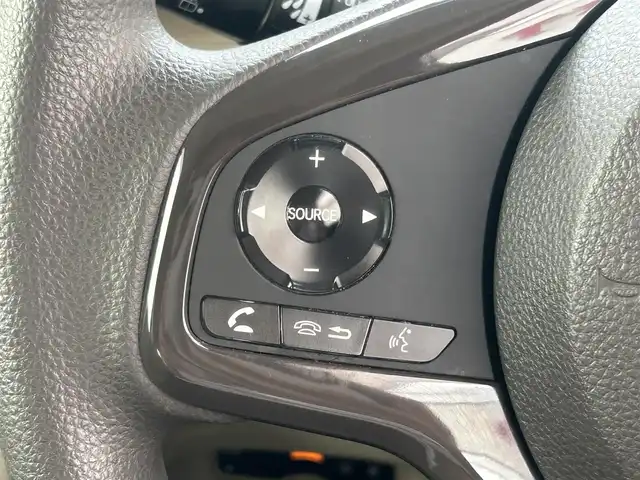 ホンダ Ｎ ＢＯＸ G L ホンダセンシング 群馬県 2019(令1)年 7.1万km クリスタルブラックパール ワンオーナー/純正8型ナビ(VXU-195NBi)/CD・DVD・SD・BT・USB/フルセグTV・AppleCarPlay/バックカメラ/純正ドライブレコーダー/純正ビルトインETC/パワースライドドア/HONDA SENSING/・アダプティブクルーズコントロール/・衝突軽減ブレーキ/・車線維持支援システム/・誤発進抑制機能/・先行車発進お知らせ機能/・オートハイビーム/・標識認識機能/アイドリングストップ/LEDヘッドライト/取説・保証書/スペアキー