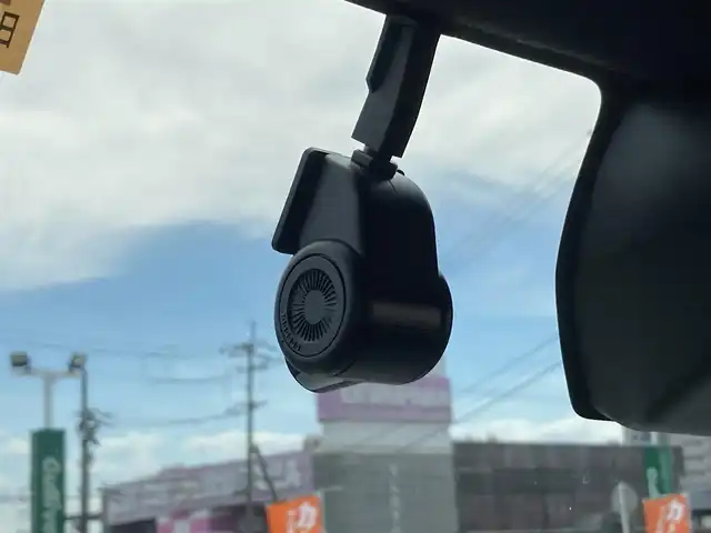 ダイハツ タント カスタム RS 鳥取県 2022(令4)年 1.2万km ブラックマイカメタリック/シャイニングホワイトパール スマートアシスト/純正10型ナビ【MMZN-Z72DS】/・フルセグ/Bluetooth/CD/DVD/全方位モニター/両側電動スライドドア/スマートキー/プッシュスタート/ビルトインETC/純正ドライブレコーダー/ハーフレザーシート/前席シートヒーター/純正AW/LEDヘッドライト/オートライト/W&サイドエアバック/カーテンエアバック/シートバックテーブル/ロールサンシェード