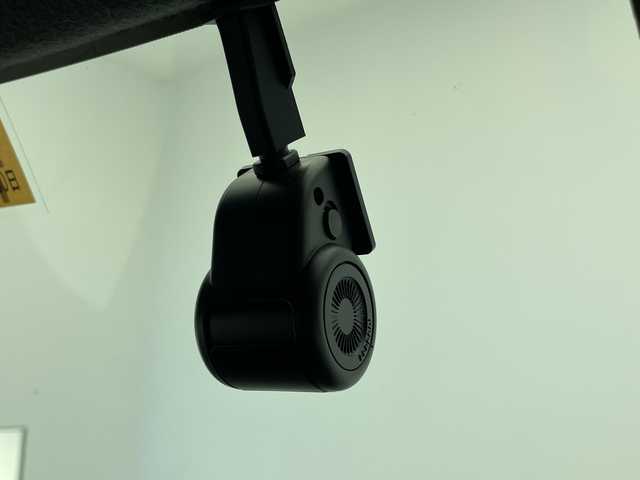 ダイハツ タント カスタム RS 千葉県 2022(令4)年 1.2万km ブラックマイカメタリック/シャイニングホワイトパール スマートアシスト/純正SDナビ/フルセグ/Bluetooth/CD/DVD/バックカメラ/全方位モニター/両側電動スライドドア/スマートキー/プッシュスタート/ビルトインETC/純正ドライブレコーダー/ハーフレザーシート/前席シートヒーター/純正AW/LEDヘッドライト/オートライト/W&サイドエアバック/カーテンエアバック/シートバックテーブル/ロールサンシェード