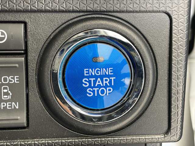 ダイハツ タント カスタム RS 千葉県 2022(令4)年 1.2万km ブラックマイカメタリック/シャイニングホワイトパール スマートアシスト/純正SDナビ/フルセグ/Bluetooth/CD/DVD/バックカメラ/全方位モニター/両側電動スライドドア/スマートキー/プッシュスタート/ビルトインETC/純正ドライブレコーダー/ハーフレザーシート/前席シートヒーター/純正AW/LEDヘッドライト/オートライト/W&サイドエアバック/カーテンエアバック/シートバックテーブル/ロールサンシェード