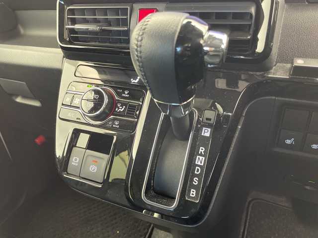 ダイハツ タント カスタム RS 千葉県 2022(令4)年 1.2万km ブラックマイカメタリック/シャイニングホワイトパール スマートアシスト/純正SDナビ/フルセグ/Bluetooth/CD/DVD/バックカメラ/全方位モニター/両側電動スライドドア/スマートキー/プッシュスタート/ビルトインETC/純正ドライブレコーダー/ハーフレザーシート/前席シートヒーター/純正AW/LEDヘッドライト/オートライト/W&サイドエアバック/カーテンエアバック/シートバックテーブル/ロールサンシェード