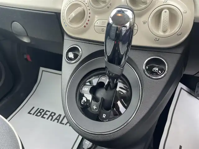 フィアット ５００ 1．2 ポップ 滋賀県 2020(令2)年 3万km 白 純正ディスプレイオーディオ/Bluetooth/キーレス/アイドリングストップ/ETC/保証書/取扱説明書/スペアキー