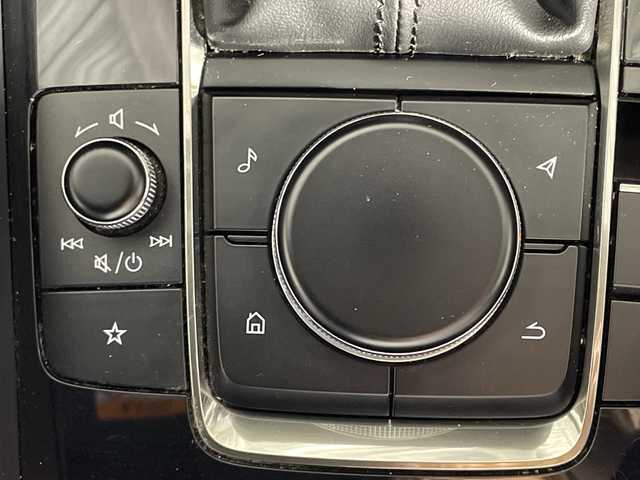 マツダ マツダ３ファストバック 20S Lパッケージ 神奈川県 2021(令3)年 4.8万km スノーフレイクホワイトパールマイカ I-ACTIVSENSE/純正ナビ/Bluetooth/CD DVD/全方位カメラ/プレミアムサウンドBOSE/レザーシート/パワーシート/シートヒーター/メモリーシート/ETC/MTモード/オートホールド/革ステアリング/ステアリングスイッチ/パドルシフト/オートライト/ステアリングヒーター/アイドリングストップ/コーナーセンサー/横滑り防止装置/ブラインドスポットモニター/LEDヘッドライト/格納ミラー/ウィンカーミラー/純正フロアマット/ヘッドアップディスプレイ