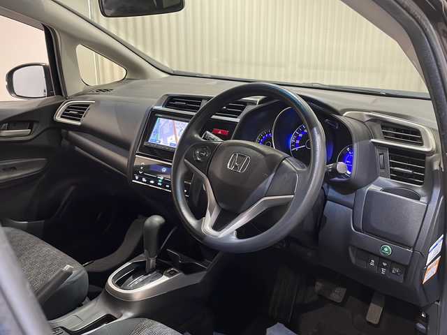 ホンダ フィット 13G FパックコンフォートED 新潟県 2016(平28)年 11.4万km プレミアムディープモカパール バックビューモニター/社外ナビゲーションシステム/・CD/DVD/TV/BT/ETC/シートヒーター/ABS/TCS/VDC/ブレーキアシスト