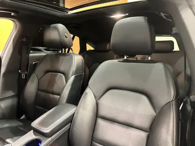 メルセデス・ベンツ ＣＬＡ２２０ Sブレイク 4MATIC 道央・札幌 2018(平30)年 5.5万km ポーラホワイト レーダーセーフティパッケージ/　・ACC/　・PRE-SAFE/　・ブラインドスポットアシスト/　・レーンキープアシスト/プレミアムパッケージ/　・パノラミックスライディングルーフ/　・harman/kardonサラウンド/　・メモリー付フルパワーシート/　・アンビエントライト/純正HDDナビ/フルセグTV/CD/DVD/SD/Bluetooth/AppleCarPlay/AndroidAuto/バックカメラ/パークトロニック/LEDヘッドライト/パワーテールゲート