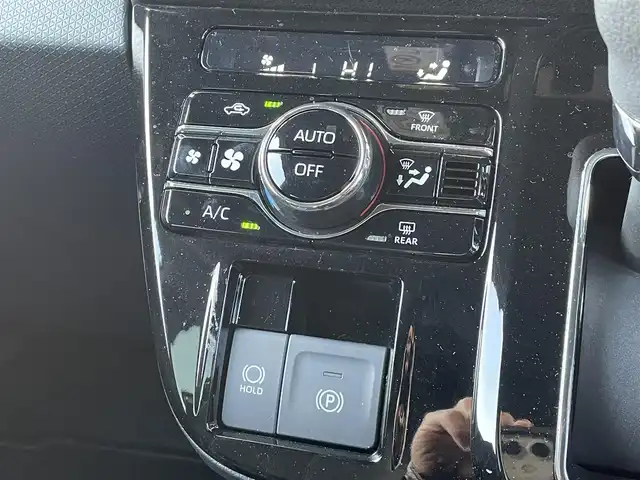 ダイハツ タント カスタム X 青森県 2023(令5)年 1万km ターコイズブルーマイカメタリック 4WD/前席シートヒーター/両側パワースライドドア/プッシュスタート/スマートキー×２/純正フロアマット/アイドリングストップ/衝突被害軽減システム