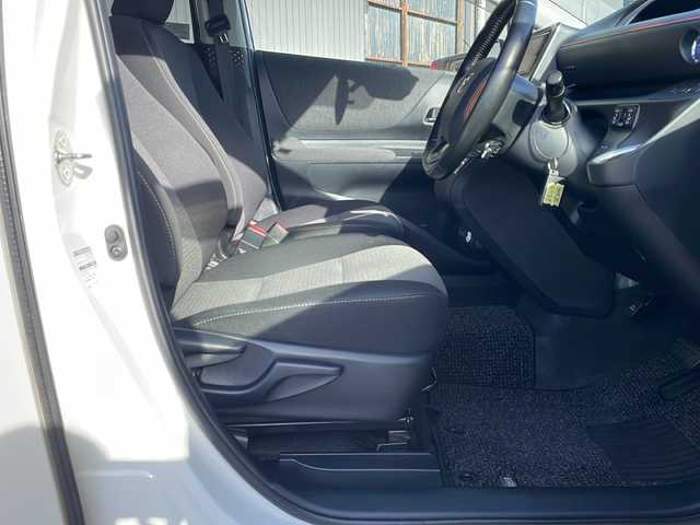 トヨタ シエンタ G 長野県 2019(令1)年 6.3万km ホワイトパールクリスタルシャイン トヨタセーフティセンス/純正メモリナビフルセグTV/バックカメラ/両側パワースライドドア/プッシュスタート/クルーズコントロール/レーンキープアシスト/純正フロアマット/保証書